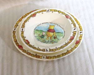 Vintage - Zak Designs, Spokane Wa. - Melamine Winnie The Pooh Oval Plate and Bowl Set