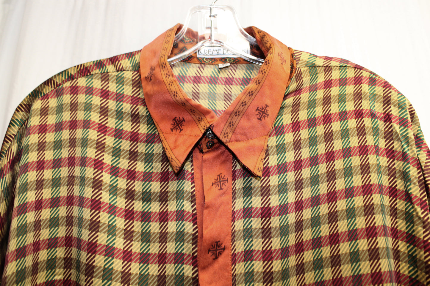 Men's - Creme De Silk - Reds, Gold & Green 100% Silk Plaid w/ Contrast Sleeves & Musical String Instruments, Hidden Front Button Placket Shirt - Size XL