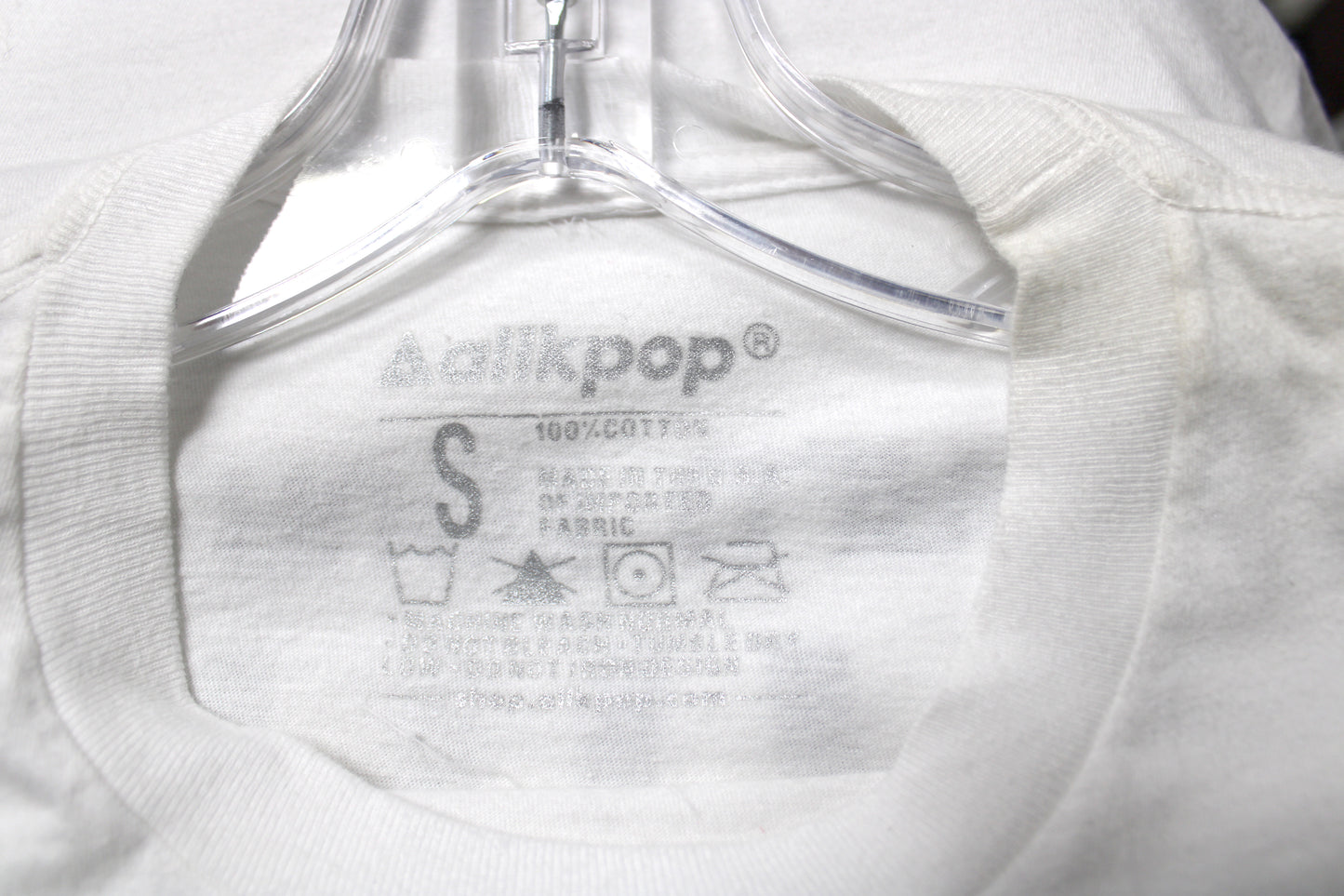 B.A.P. (Kpop) - Live On Earth 2016 World Tour, 2-Sided White T-Shirt - Size S