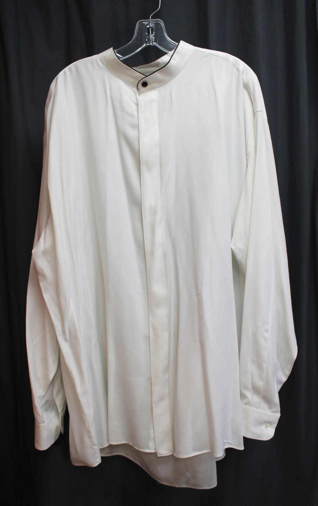 Men's Pavo by Lastrada - White w/ Black Piping, Collarless Hidden Button Placket Shirt - Size 2XL