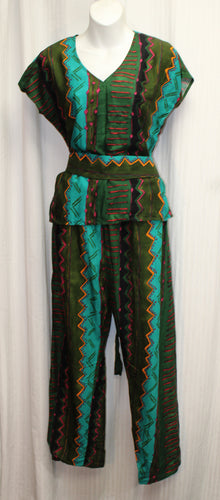 Vintage - Liberty House Hawaii - Colorful Tribal Print 2 PC Short Sleeve Top & Matching Pants w/ Matching Tie Belt - Size M