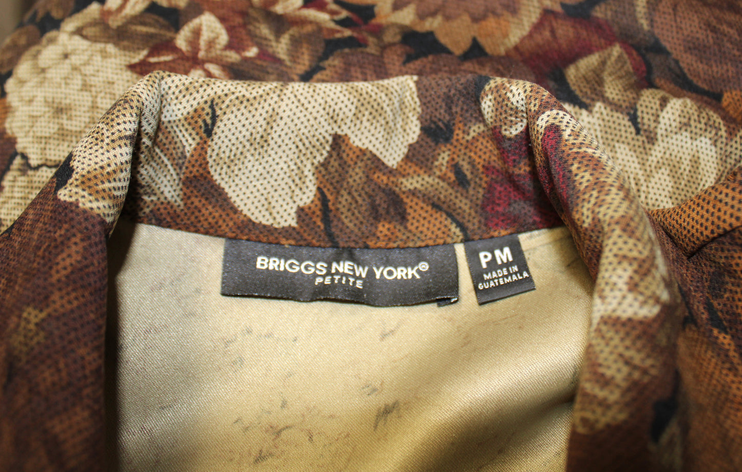 Briggs New York - Brown Antique Tapestry Floral Print, Velvet Button Front Shirt - Size M PETITE