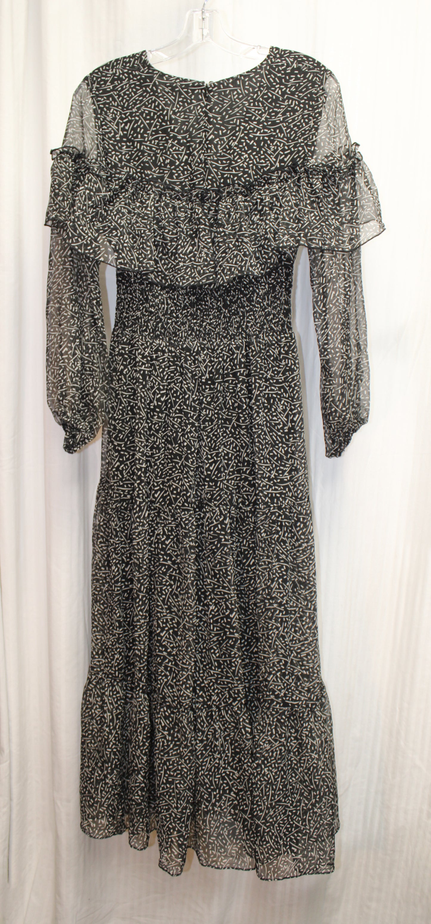 Bardot - Black & White Abstract Print, V-Neck Romantic Long Sleeve Flowy Tiered Dress w/ Ruffle Detail - Size XS
