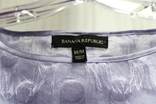 Load image into Gallery viewer, Banana Republic -Unique  Lavender Eyelash Polka Dot texture  Top - Size M