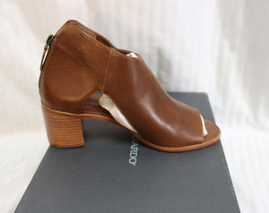 Bernardo - "Berti" Brown Leather Open Toe Zip Back Block Heel Bootie - Size 6M (in Box)