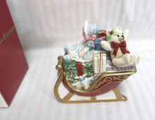 Load image into Gallery viewer, Vintage 2003 Fitz and Floyd - Teddy&#39;s Christmas Lidded Box, Toys &amp; Sleigh, Ceramic Lidded Candy/Trinket Dish (w/ Box)