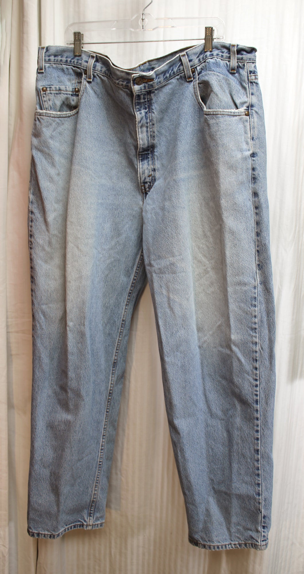 Men s Vintage Loose Fit Levi s 545 Light Wash Jeans Size 44 32 Superior Thrift