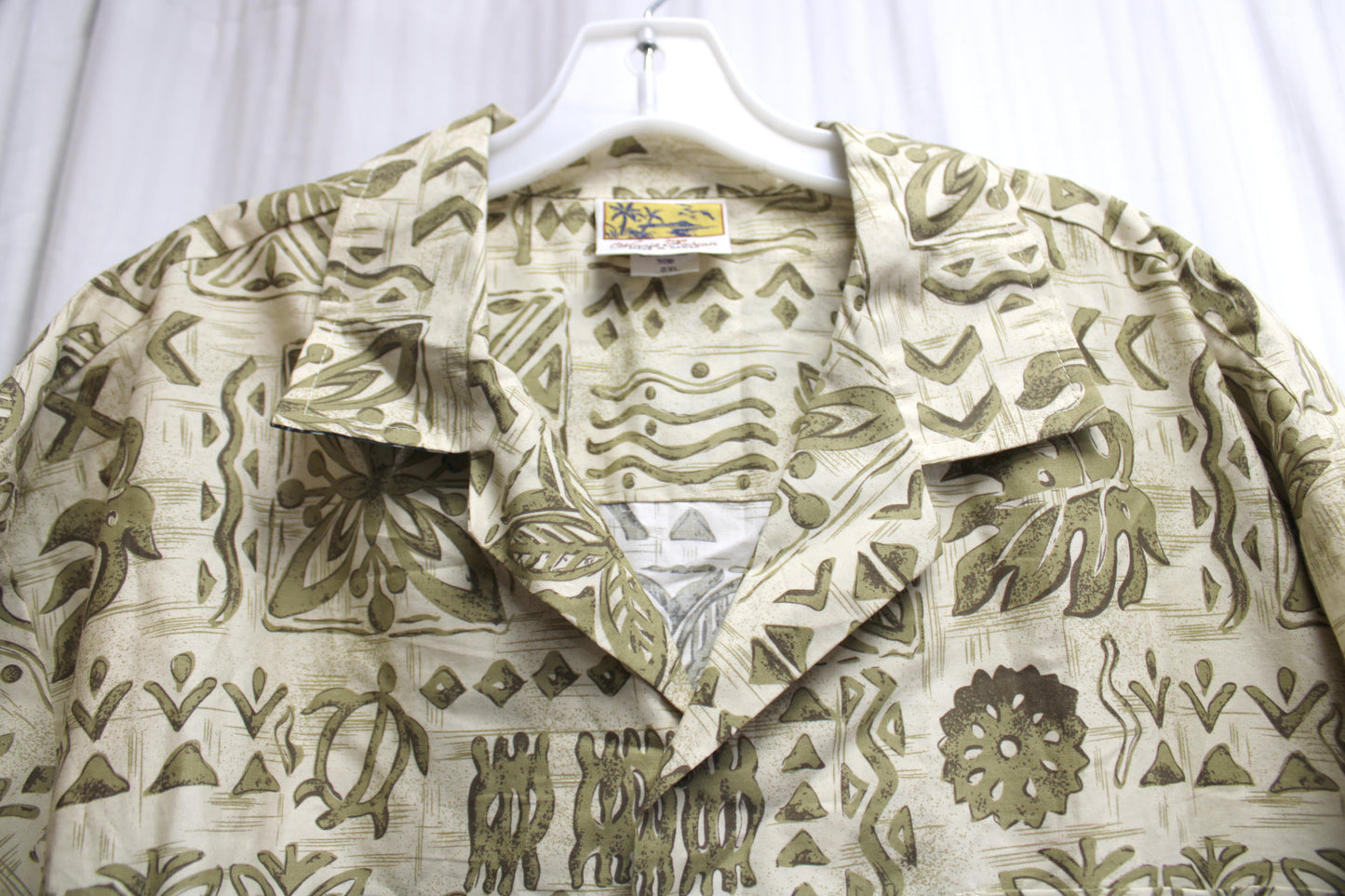 Men's Winnie Fashion (Hawaii) - Polynesian Print Hawaiian Shirt - Size 2XL