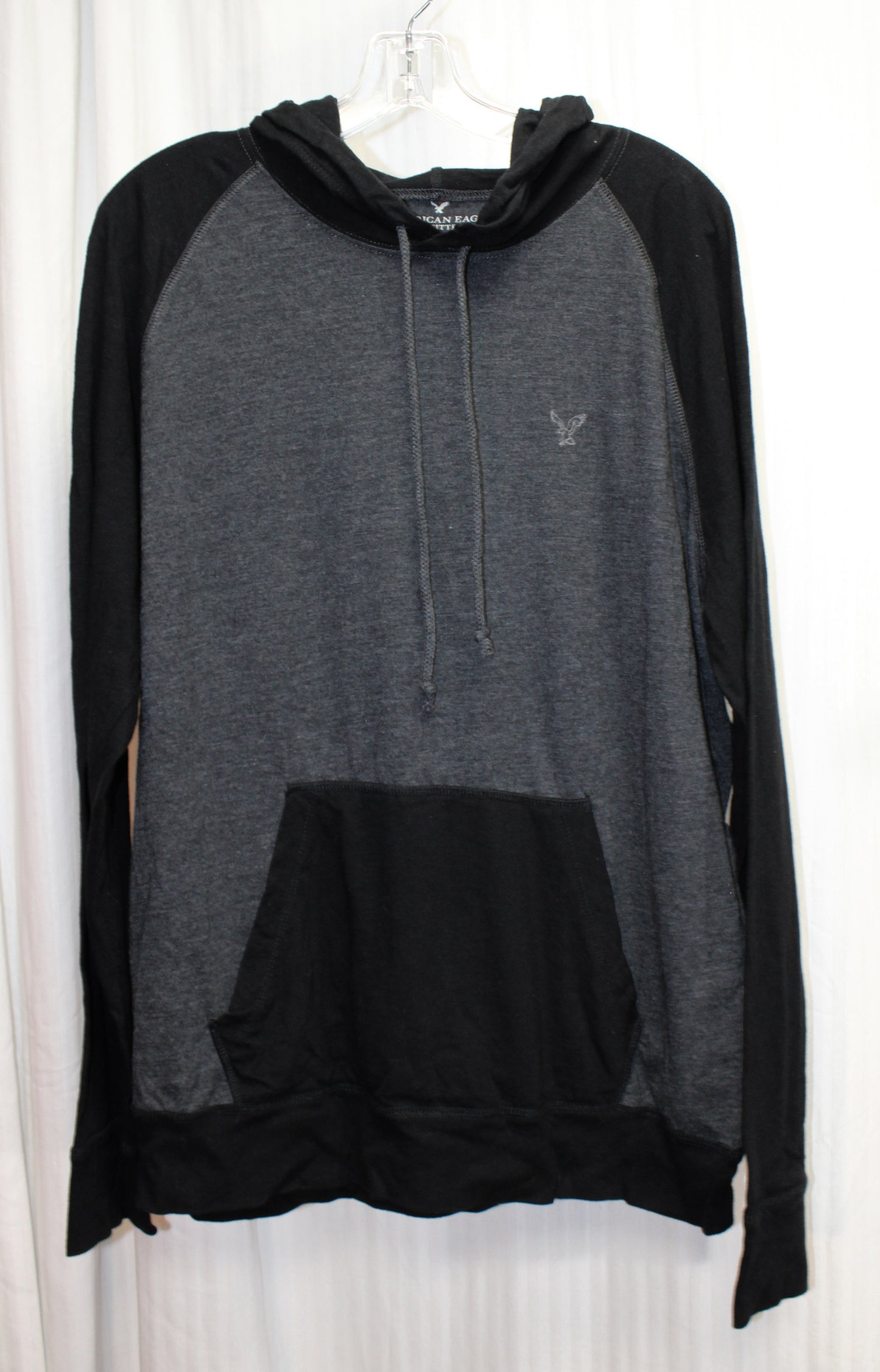 American Eagle Outfitters - Dark Gray & Black Ragland Long Sleeve Hooded Top - Size L