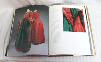 Vintage 1996- Haute Couture The Metropolitan Museum of Art- Richard Martin & Harold Koda - Hardback Book