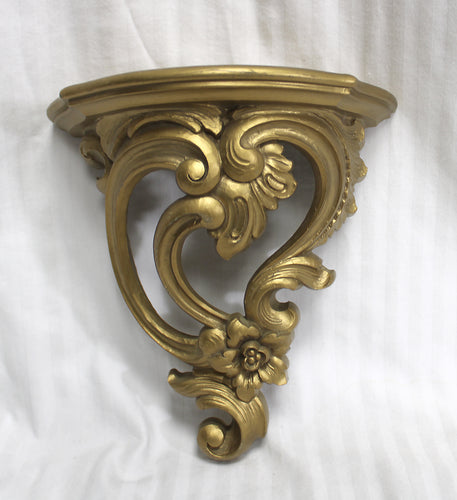 Vintage 1970 - Syroco - Filigree Decorative Accent Shelf 9