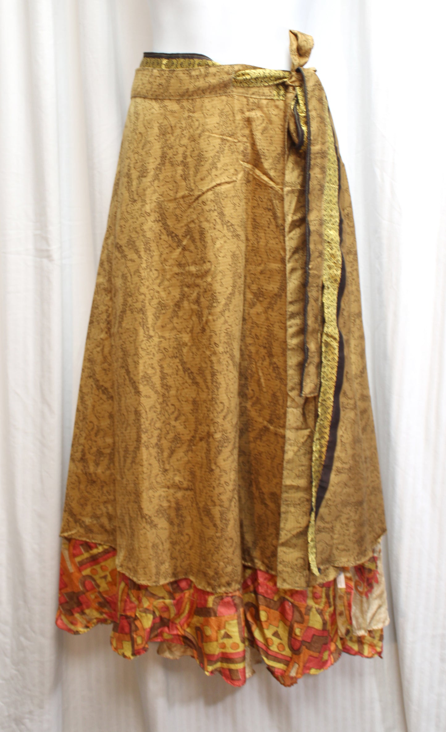 Exotic Print Reversible Silky Sari Fabric Wrap Skirt - 24-31" Waist