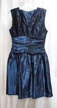 Load image into Gallery viewer, Vintage - Expo Nite - Black &amp; Blue Colorshift Fit &amp; Flare w/ Lace Bodice Overlay Cocktail Party Dress - Size 10