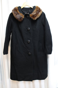 Vintage - Black Wool Coat w/ Fur Collar - Size S (Approx, See Measurements)
