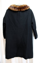 Load image into Gallery viewer, Vintage - Black Wool Coat w/ Fur Collar - Size S (Approx, See Measurements)
