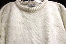 Load image into Gallery viewer, Vintage 80&#39;s/90&#39;s- Area by Tag - White Basket Weave  Pullover Sweater - Size L