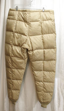 Load image into Gallery viewer, Vintage - Seattle Quilted MFG Co. - Tan Quilted Goose Down Insulated Winter Pants - 39.5&quot; Waist (See Measurements)