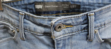 Load image into Gallery viewer, Levi&#39;s - Demi Curve Mid Rise Skinny Distressed  Light Wash Jeans - Size 27