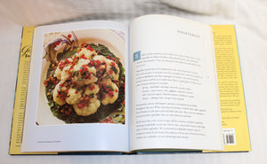 Gourmet's in Short order - Recipes 45 Minutes or Less and Easy Menus - Hardback Book